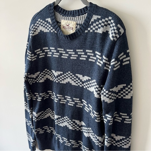 Hollister Mens Navy Blue Sweater Long Sleeves Knit Crew Neck - Picture 2 of 9